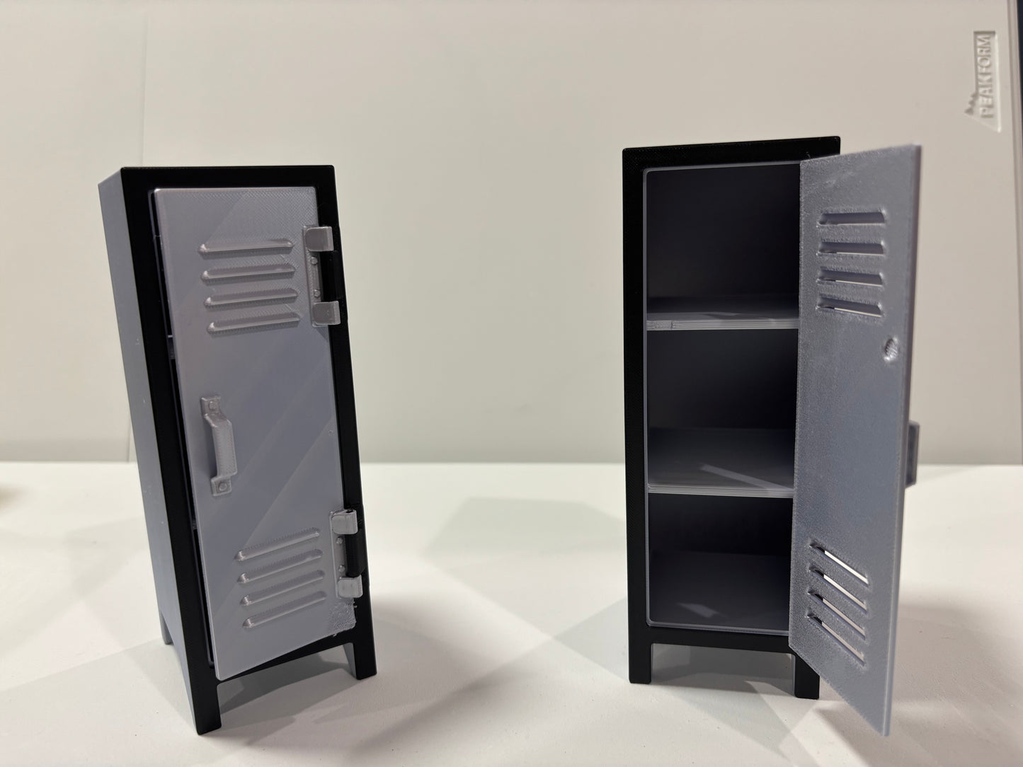Toy Play Lockers