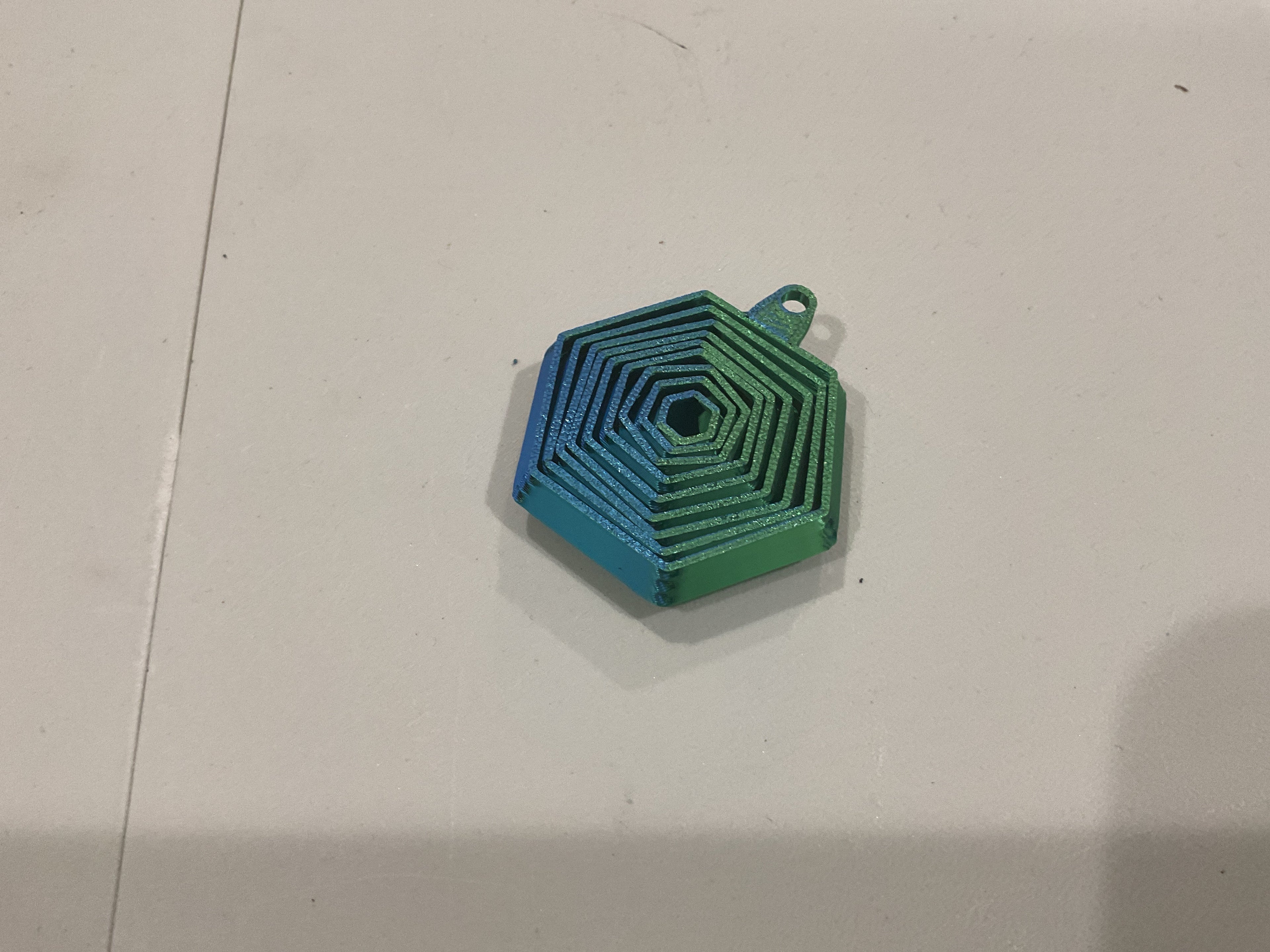 Small fidget (blue and green)